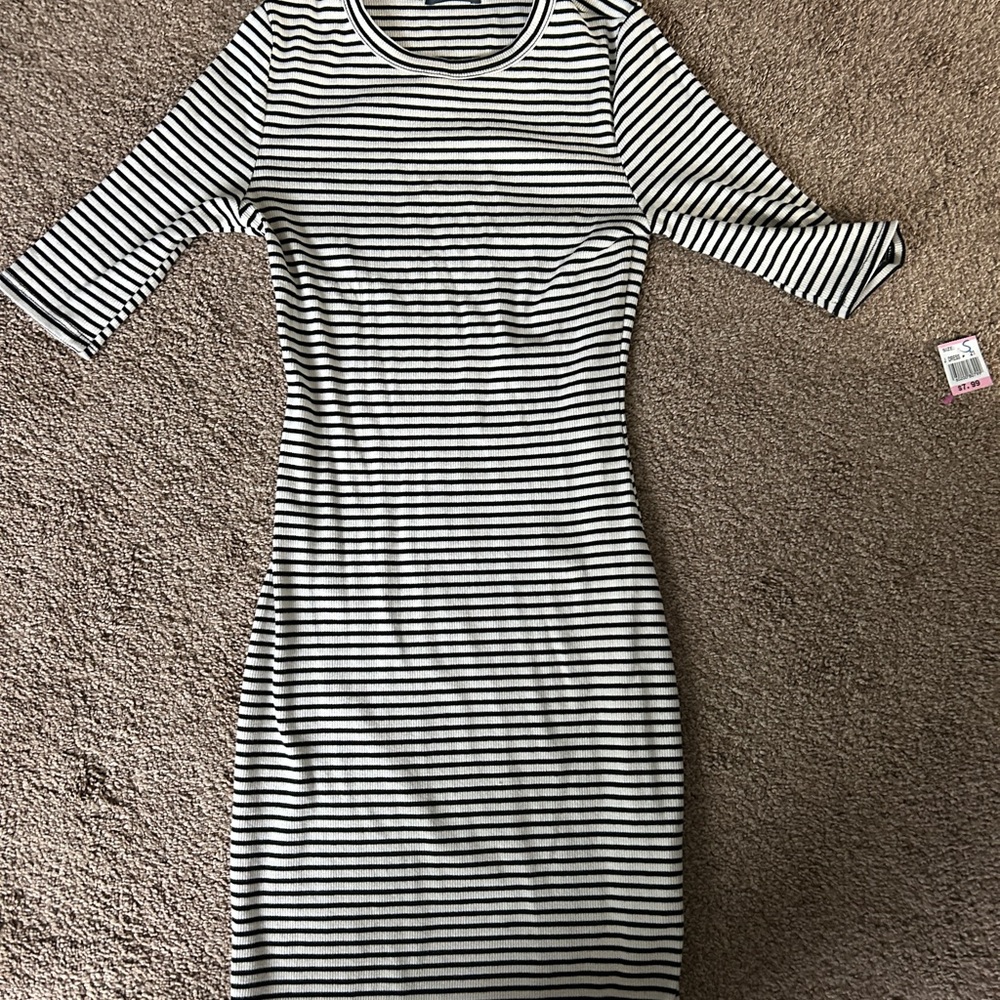 Soprano Black and White Bodycon Dress
